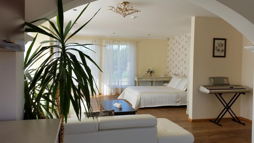 Baltas Namas Otel Palanga Dış mekan fotoğraf