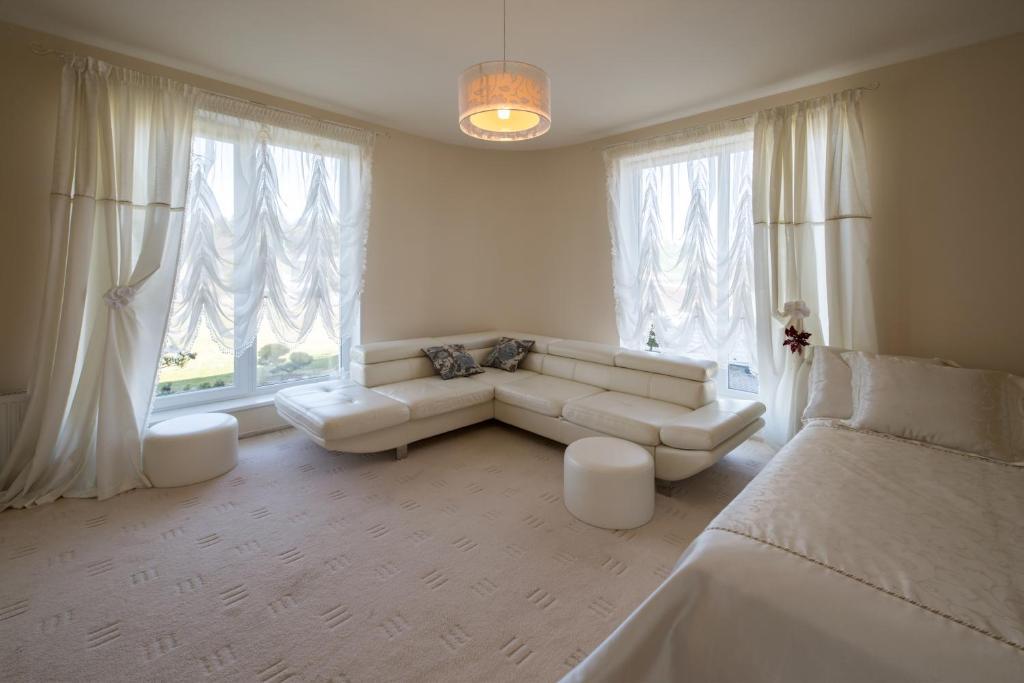 Baltas Namas Otel Palanga Dış mekan fotoğraf