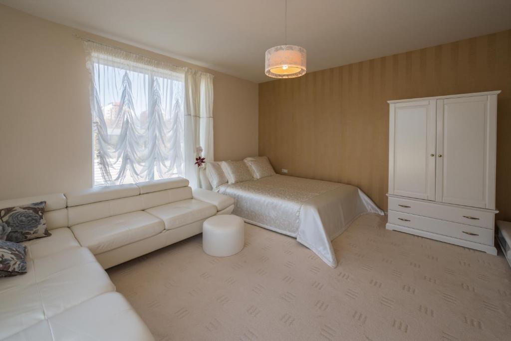 Baltas Namas Otel Palanga Dış mekan fotoğraf