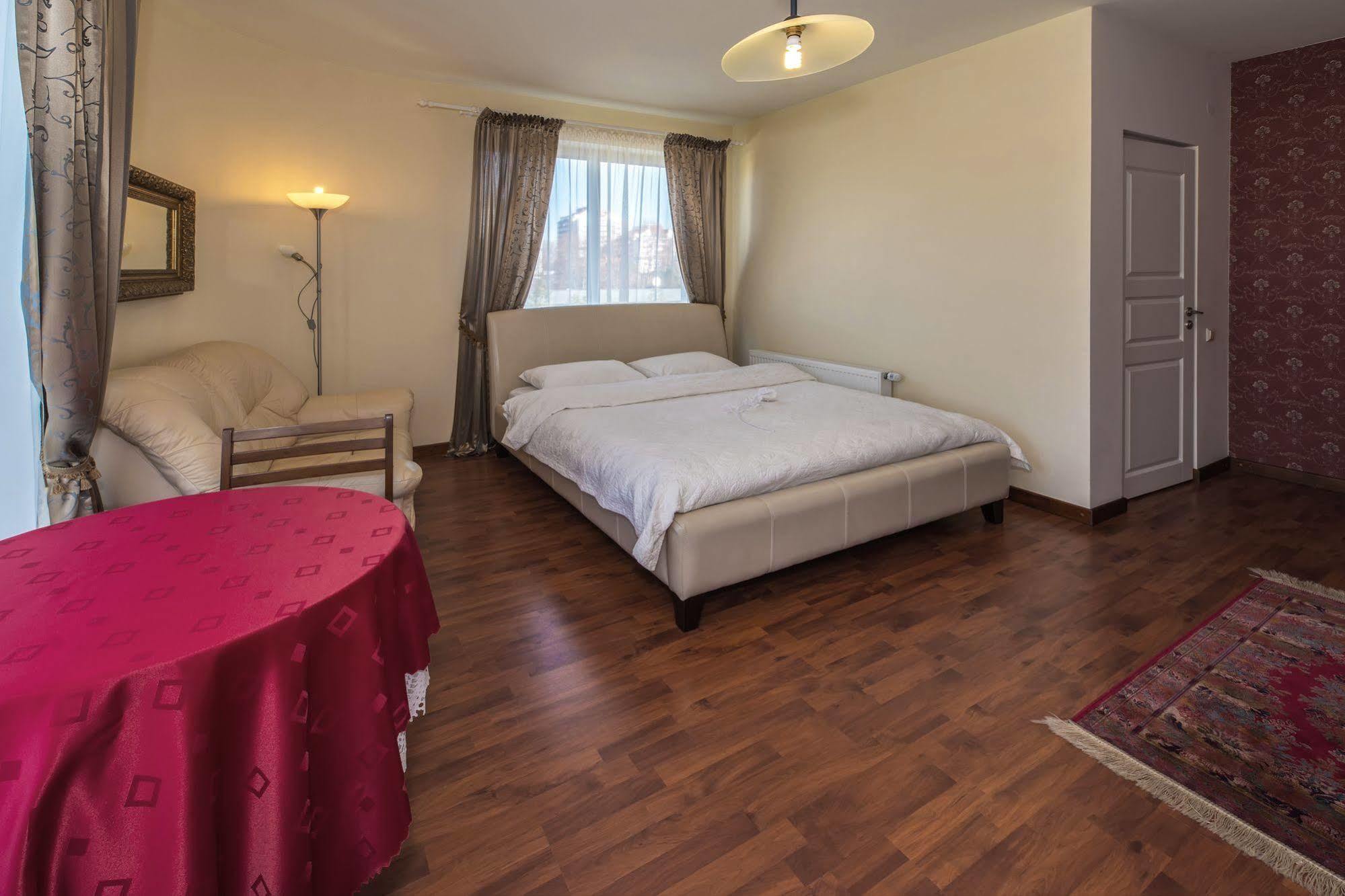 Baltas Namas Otel Palanga Dış mekan fotoğraf